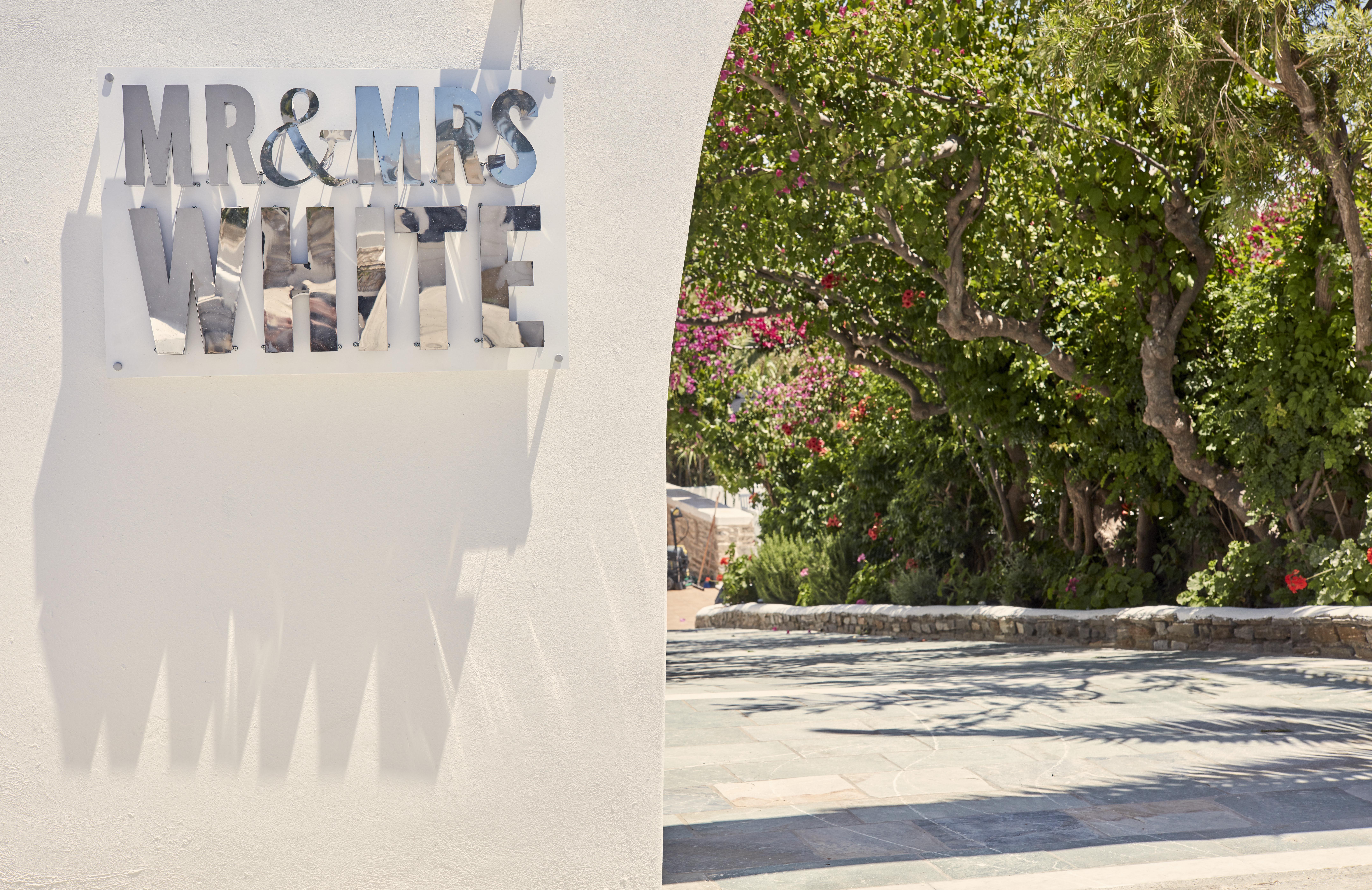 Mr And Mrs White Paros Hotel Náousa Exterior foto