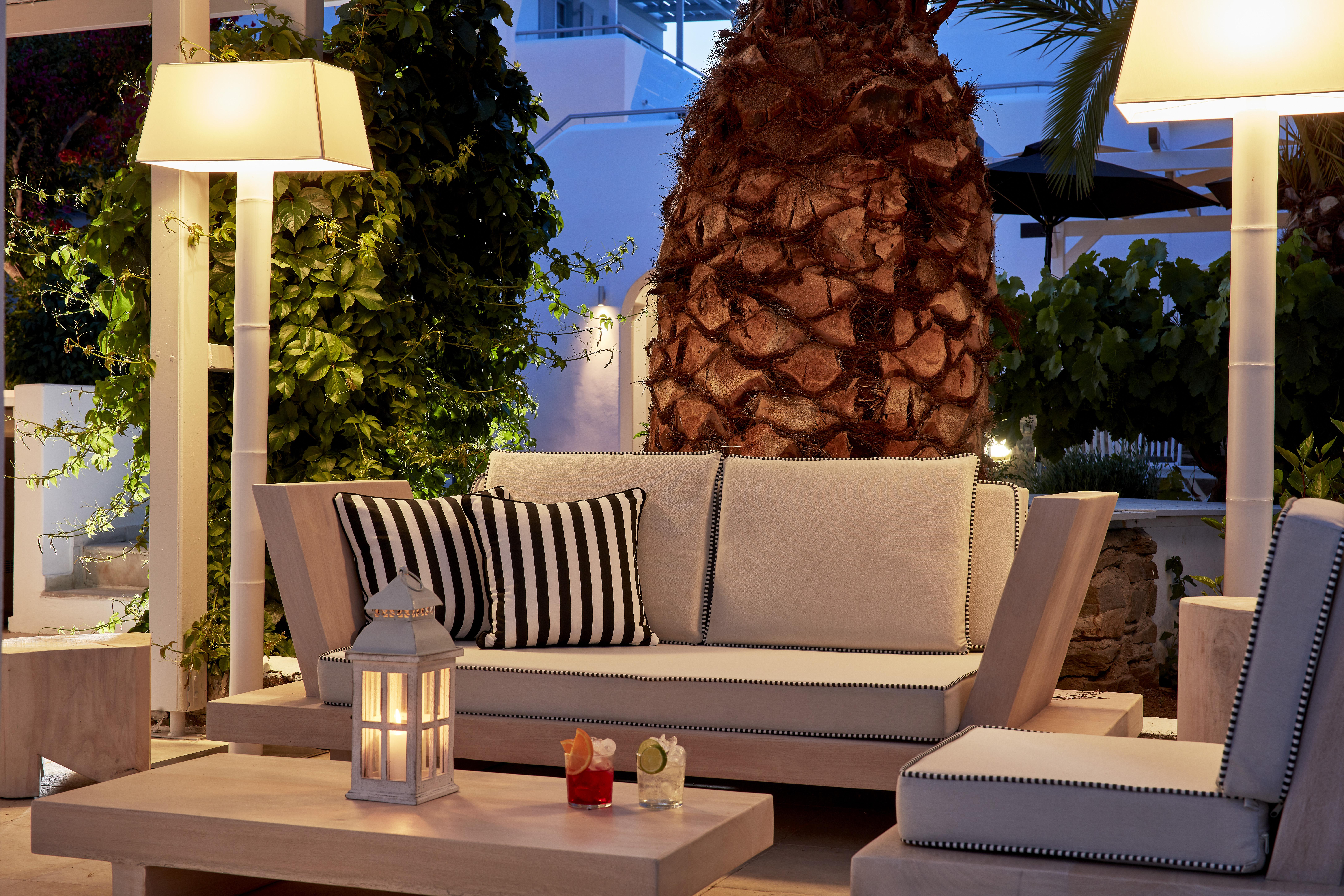 Mr And Mrs White Paros Hotel Náousa Exterior foto